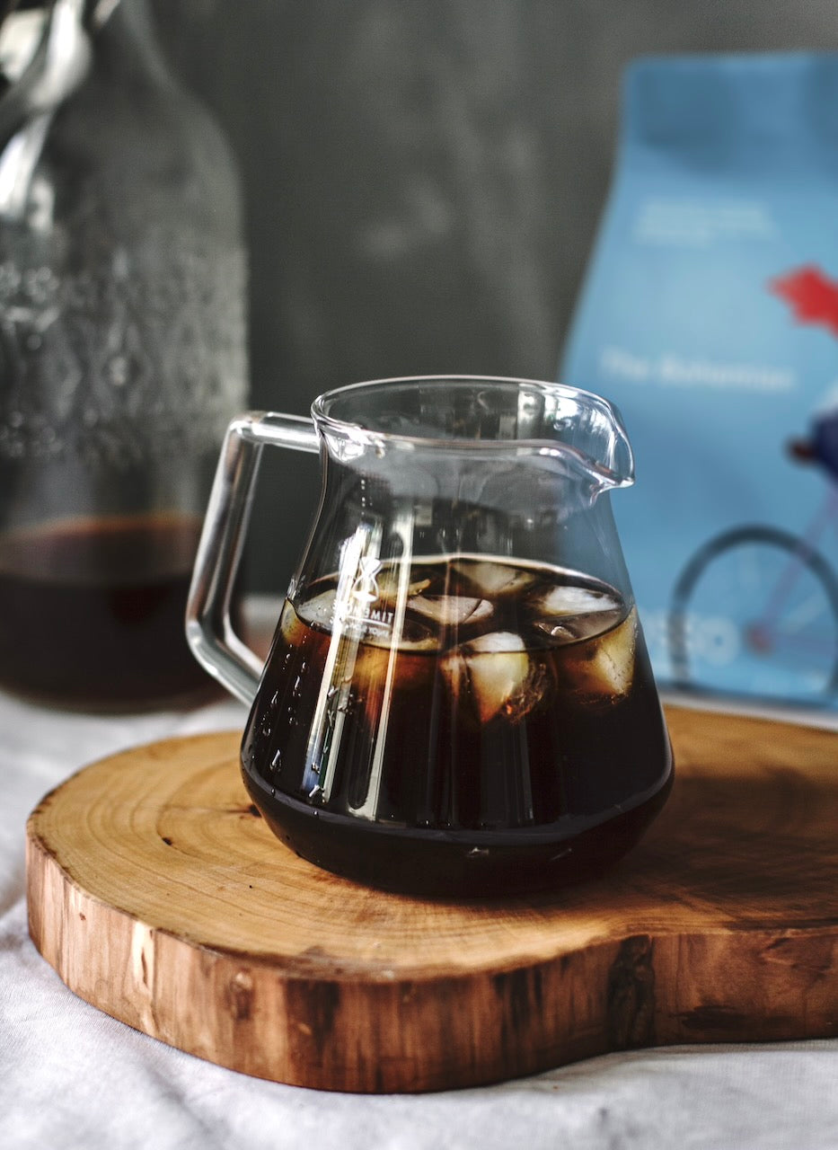 Mason Jar full of cold brew made with the Bohemian Blend